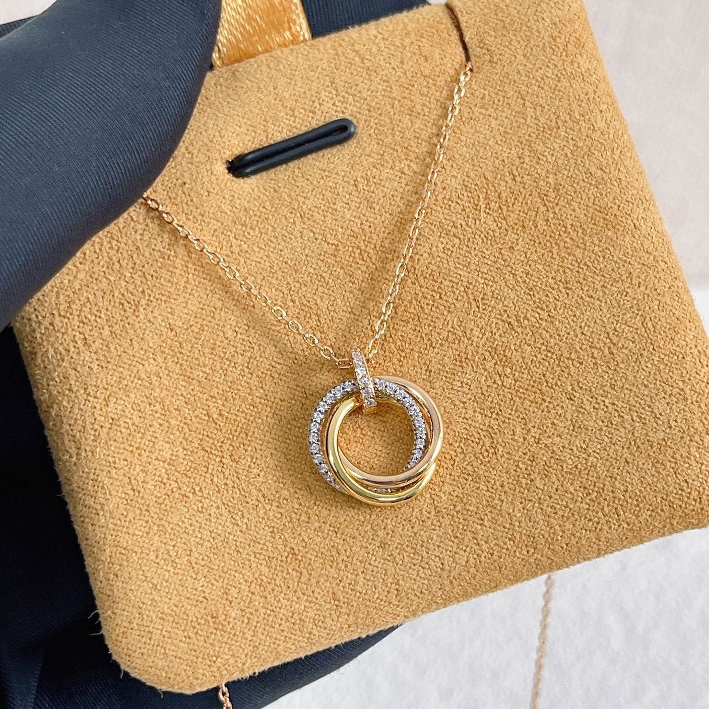 [Luxe]TRINITY NECKLACE SILVER GOLD PINK GOLD DIAMONDS