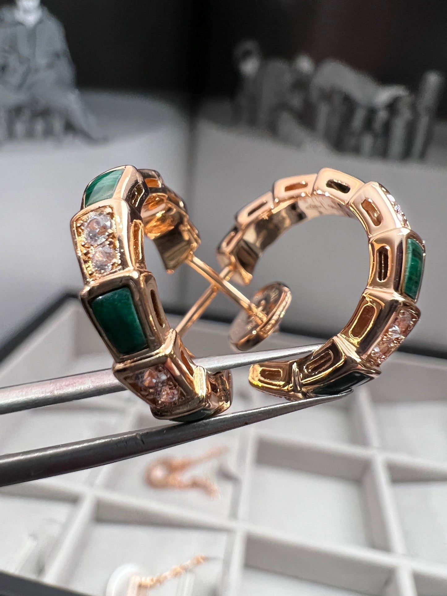 [Luxe]SERPENTI MALACHITE PINK GOLD EARRINGS