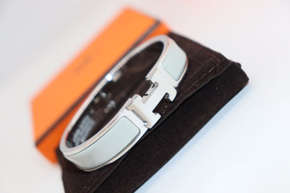 [LUXE]H HELLBLAUES ARMBAND
