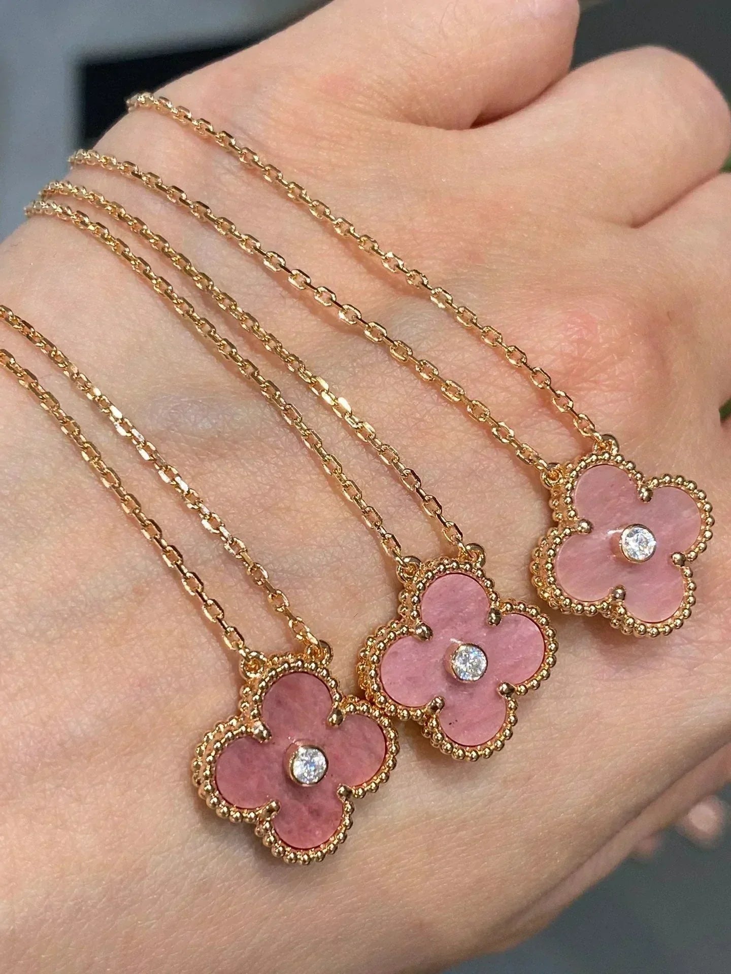 [Luxe]CLOVER 15MM DIAMOND RHODONITE NECKLACE