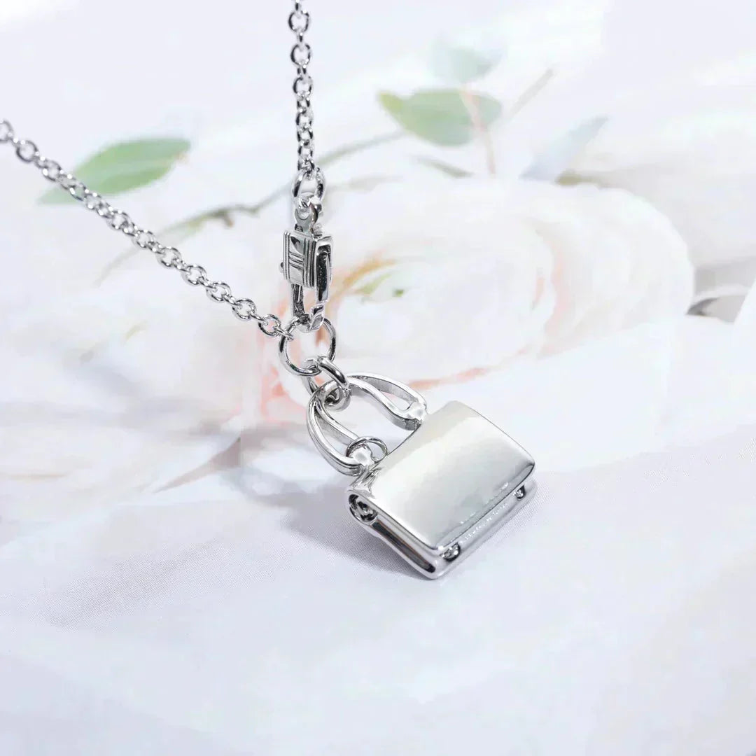 [Luxe]AMULETTE PEDANT SILVER NECKLACE