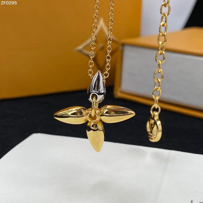[LUXE]ルイゼット ペンダント ゴールドネックレス