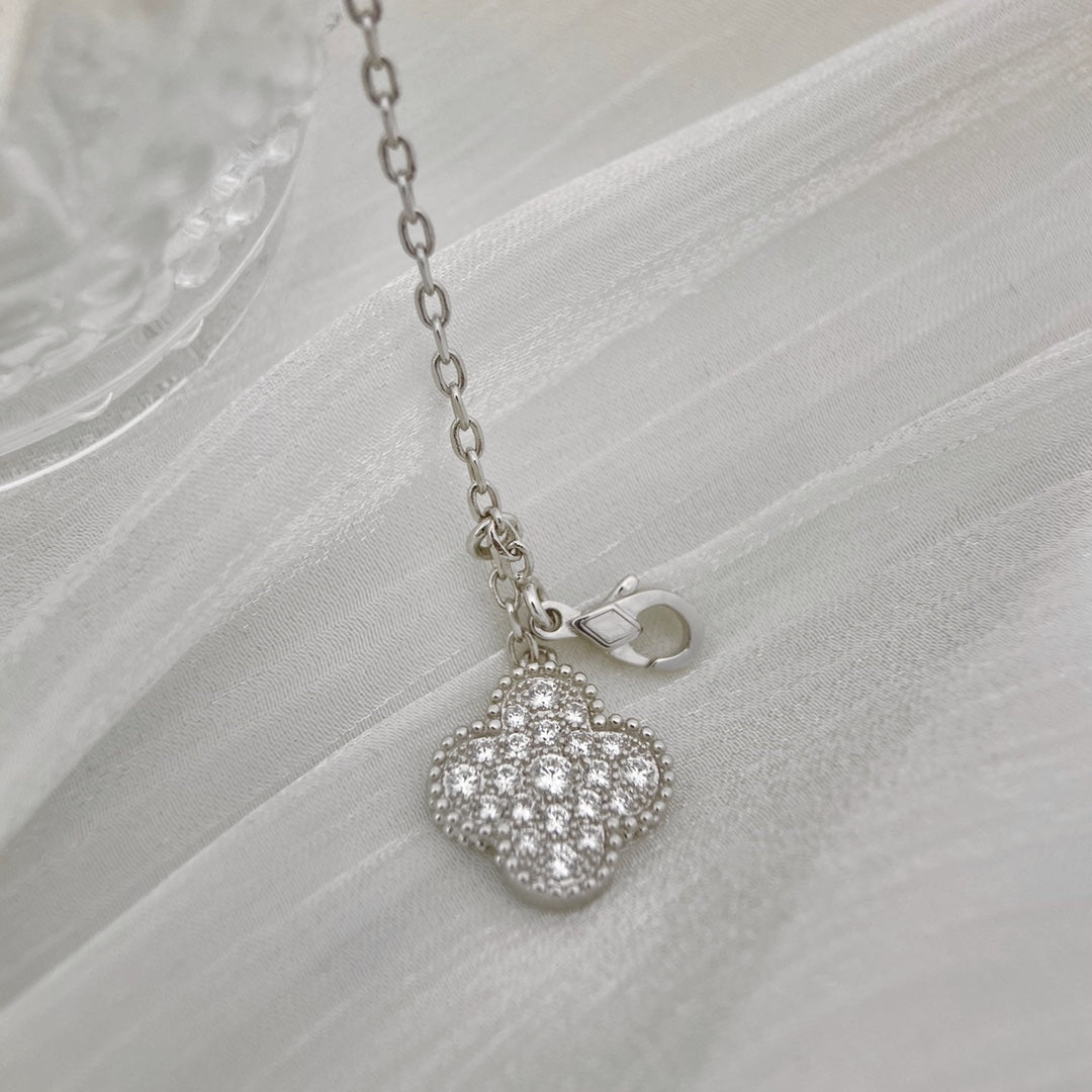 [Luxe]CLOVER 5 MOTIFS SILVER DIAMONDS NECKLACE