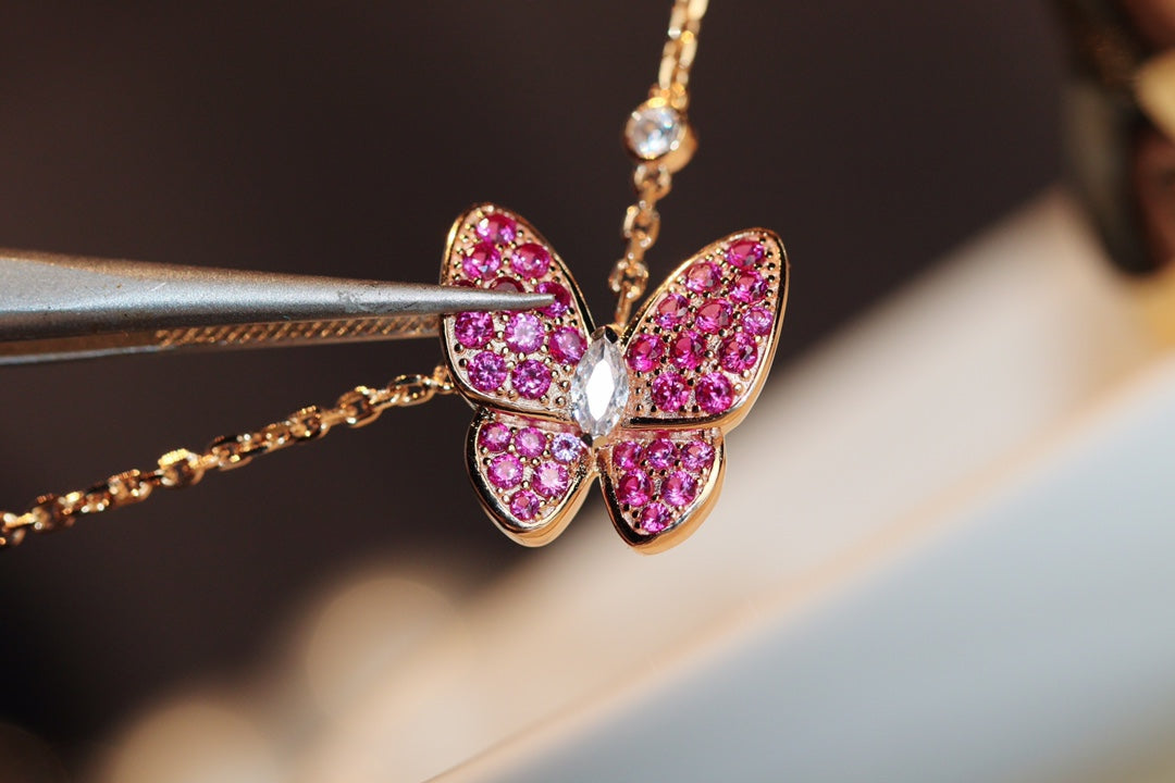 [Luxe]BUTTERFLY RED DIAMOND ROSE GOLD NECKLACE