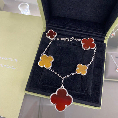 [Luxe]CLOVER 5 MOTIFS SIVLER CARNELIAN TIGER EYE BRACELET