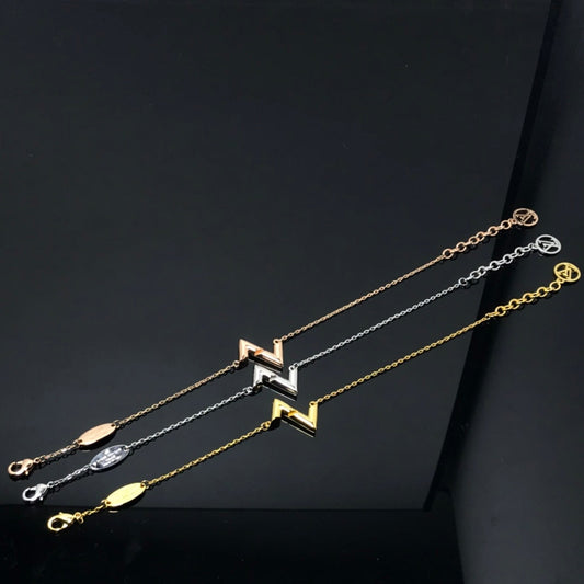 [Luxe]VOLT LV LOGO BRACELET