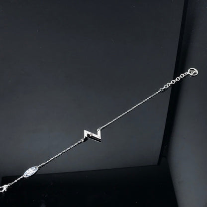 [LUXE]VOLT LV LOGO ARMBAND