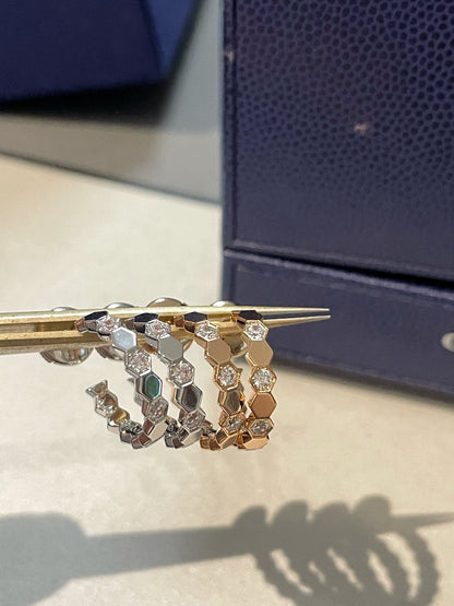 [LUXE]中空デザイン 四つ葉のクローバー フラワーシェイプリング