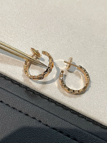[LUXE]中空デザイン 四つ葉のクローバー フラワーシェイプリング