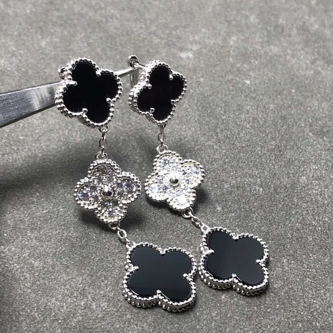 [LUXE]CLOVER 3 MOTIF DIAMOND ONYX SILVER EARRINGS