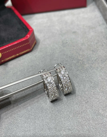 [LUXE]LOVE 5.5mm ダイヤモンドパヴェイヤリング