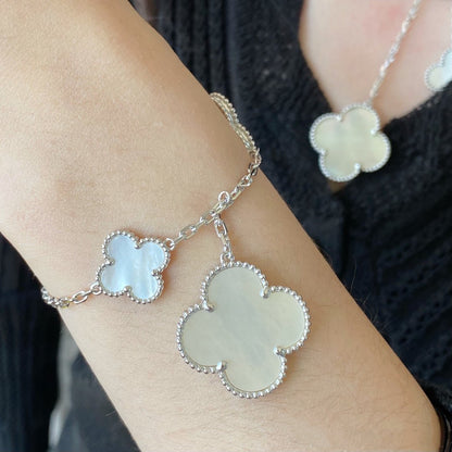 [LUXE]CLOVER 5 MOTIF WEISSER MOP SILBERNES ARMBAND