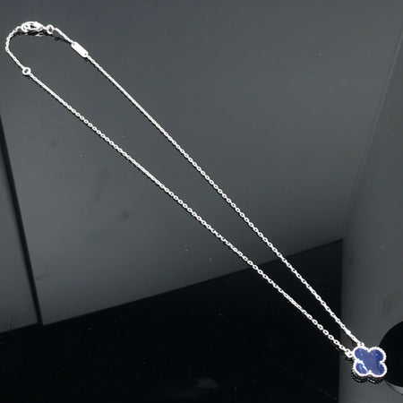 [LUXE]クローバー ピーターサイト シルバー ロングネックレス