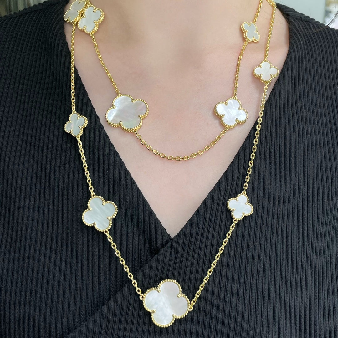 [Luxe]CLOVER 16 MOTIF WHITE MOP GOLD NECKLACE