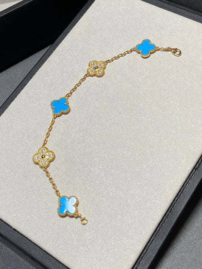 [LUXE] CLOVER 5 MOTIF BLUE AGATE BRACELET COLLECTION