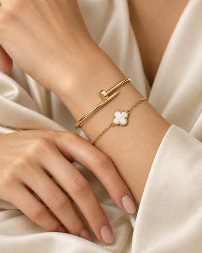 [Luxe Jewelery] Clover White Mother-of-Pearl & JUSTE Bracelet Stack Set