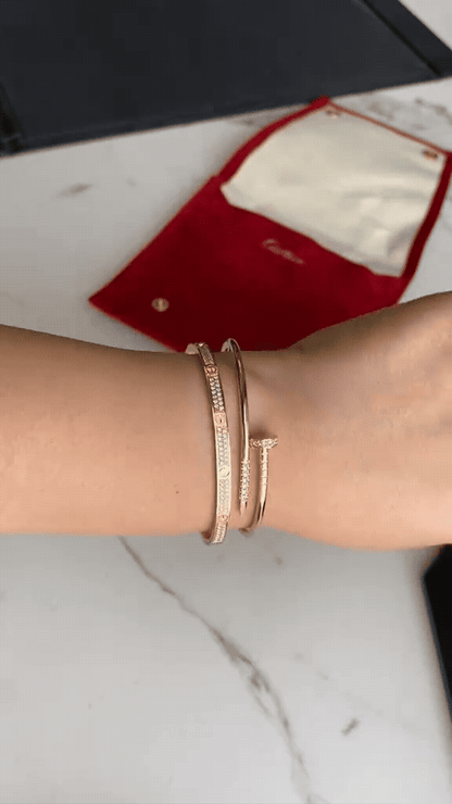 [Luxe Jewelery] JUSTE Diamond & LOVE Diamond-Paved Bracelet Stack Set