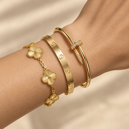 [Luxe Jewelery] Clover & Love & Juste 3-Piece Gold Bracelet Stack Set