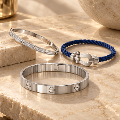 [Luxe Jewelery]Love & Force Large Horseshoe Trio Bracelet Stack Set
