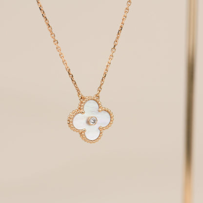 [Luxe]CLOVER 15MM DIAMOND WHITE FRITILLARIA NECKLACE