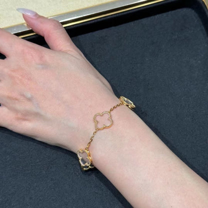[Luxe Jewelry]CLOVER 5 MOTIF ROCK CRYSTAL BRACELET