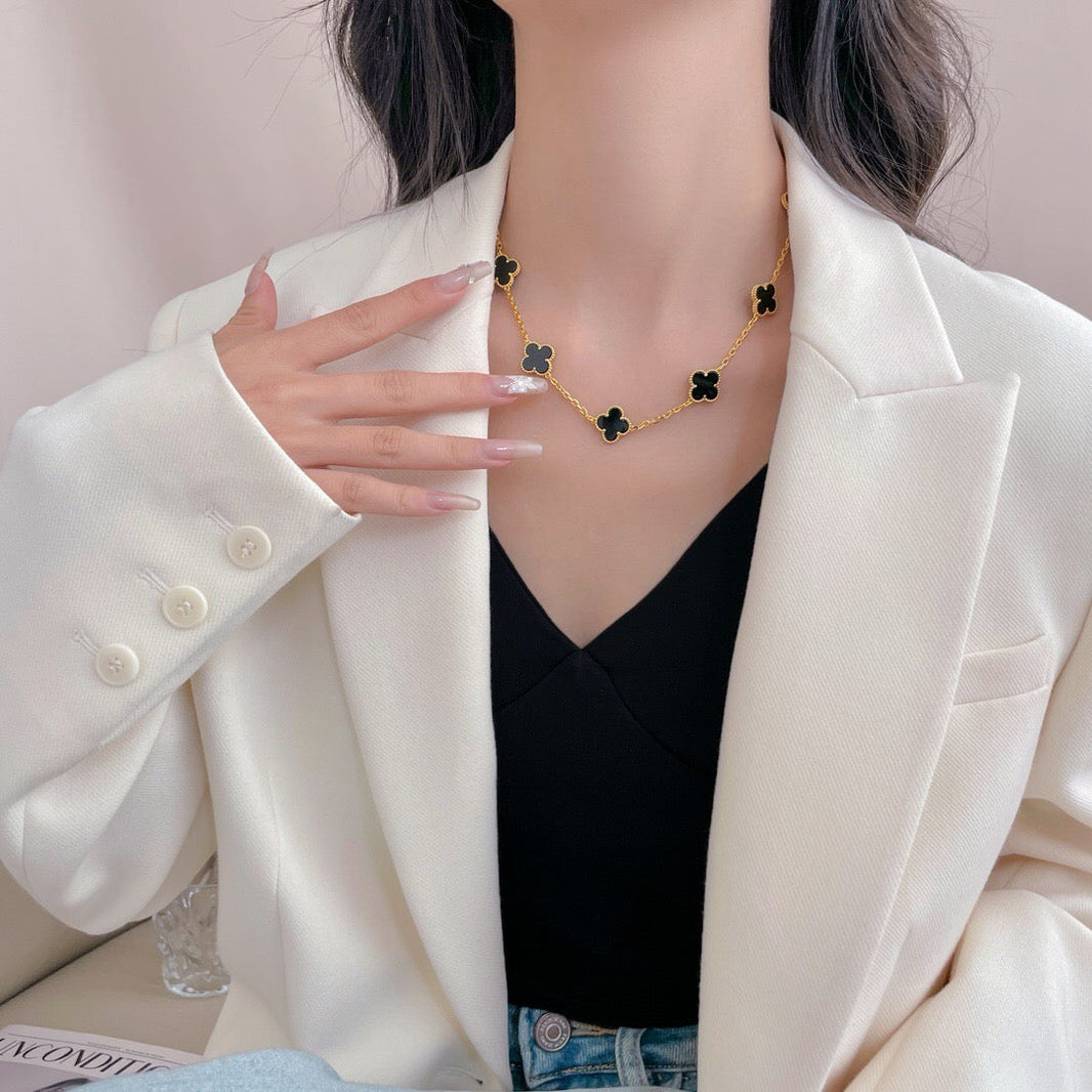 [LUXE]クローバー 10モチーフ オニキスネックレス