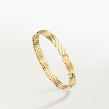[Luxe Jewelery] Lucky Spring Butterfly 5-Motif & LOVE Unlimited Bracelet Stack Set