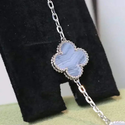 [LUXE] CLOVER 5 MOTIF PURPLE CHALCEDONY BRACELET COLLECTION