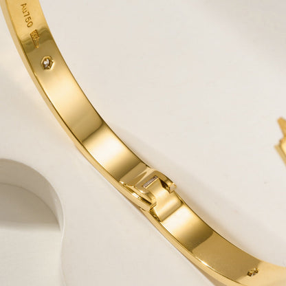 [Luxe Jewelery] LOVE Classic & JUSTE Diamond Bracelet Stack Set