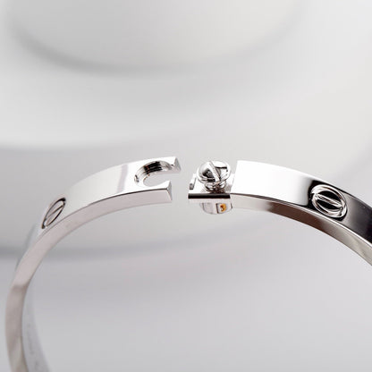 [Luxe Jewelry] LOVE BRACELET 6.1MM NO DIAMONDS