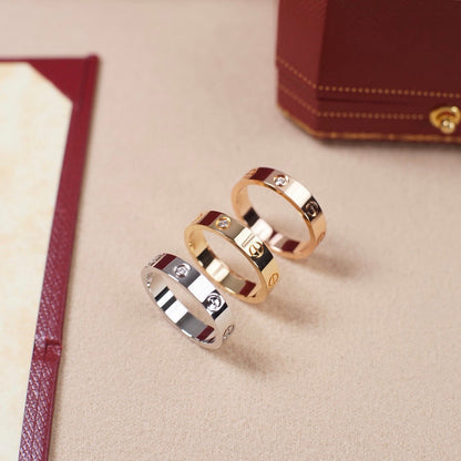 [Luxe Jewelry] LOVE 4MM 1 DIAMOND RING
