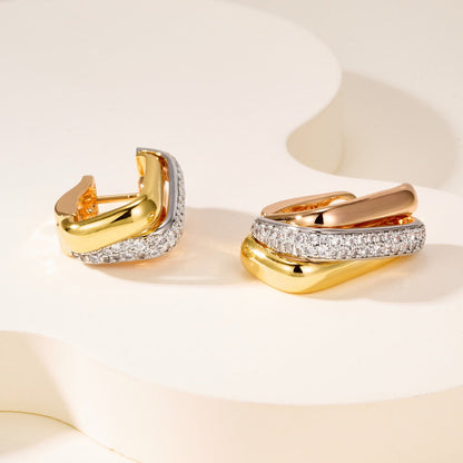 [Luxe Jewelry] TRINITY HALF DIAMOND  CUSHION EARRINGS