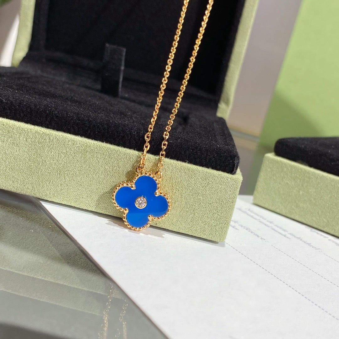 [Luxe]CLOVER 15MM DIAMOND AND BLUE AGATE NECKLACE