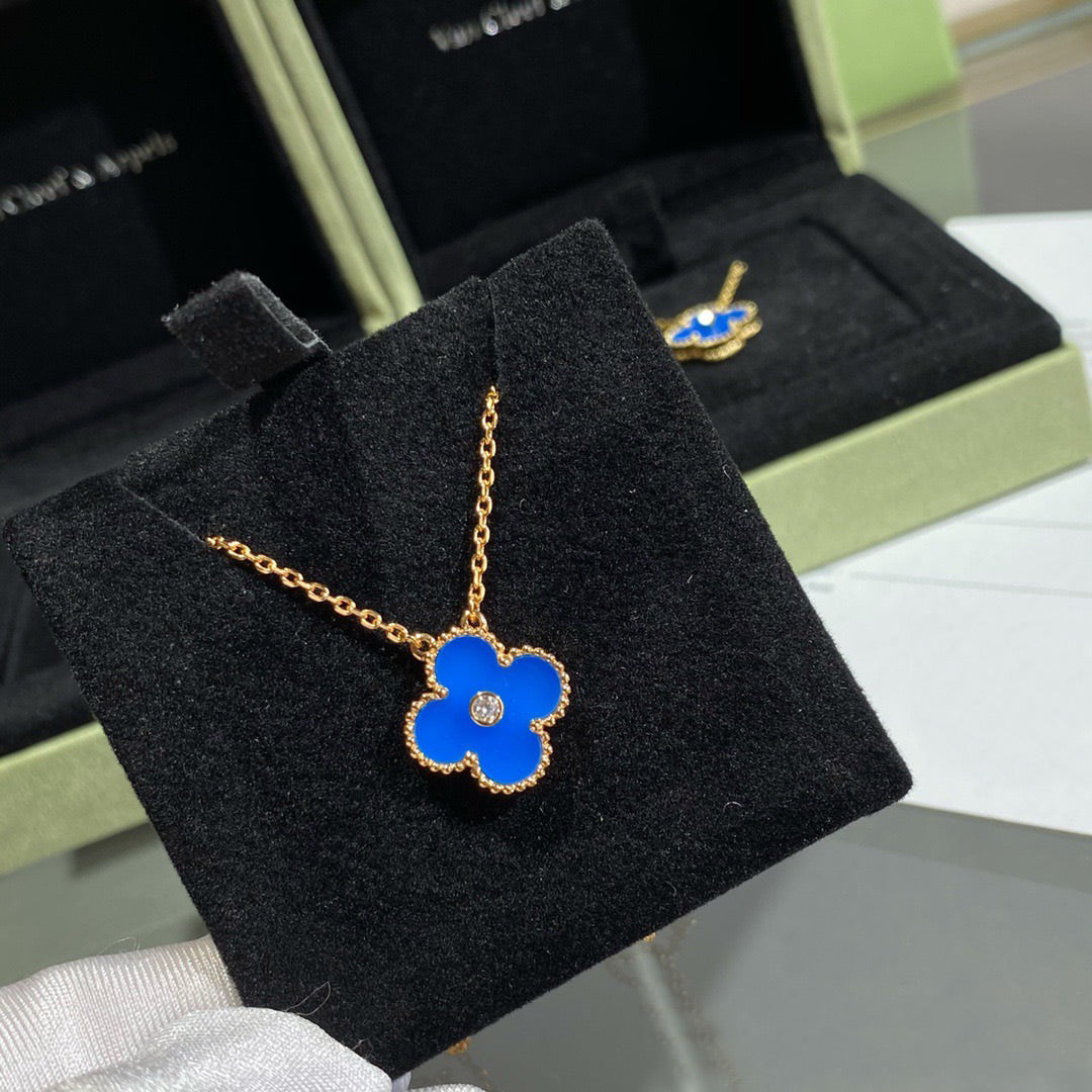 [Luxe]CLOVER 15MM DIAMOND AND BLUE AGATE NECKLACE