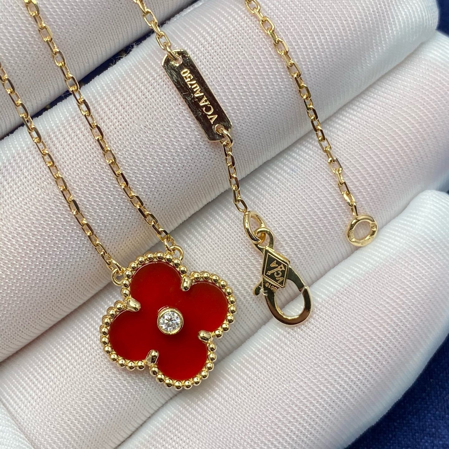 [Luxe]CLOVER 15MM DIAMOND CARNELIAN NECKLACE