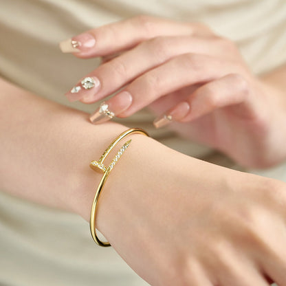 [Luxe Jewelery] JUSTE Diamond & LOVE Diamond-Paved Bracelet Stack Set