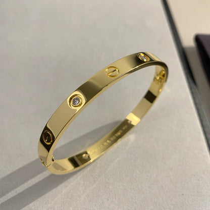 [Luxe Jewelry] LOVE BRACELET 6.1MM 4 DIAMONDS