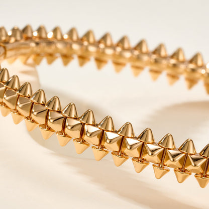 [Luxe Jewelery] CLASH & Clover Laser 5-Motif & LOVE Brushed Bracelet Stack Set