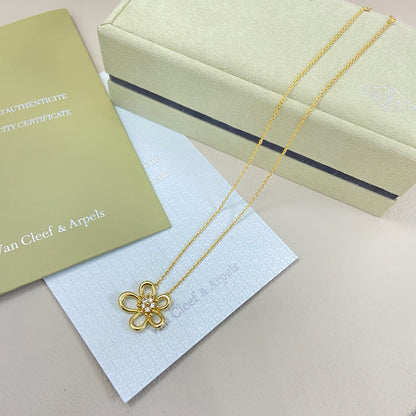 [Luxe Jewelry]FLOWERLACE NECKLACE 5 DIAMONDS