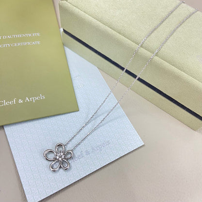 [Luxe Jewelry]FLOWERLACE NECKLACE 5 DIAMONDS
