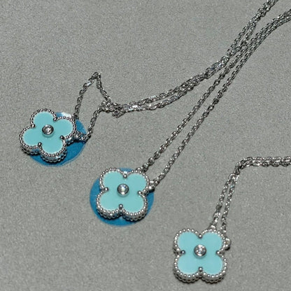 [Luxe]CLOVER 1 DIAMOND LIGHT BLUE SILVER NECKLACE