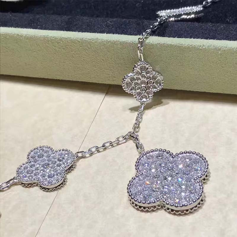 [Luxe]CLOVER 6 MOTIFS SILVER DIAMOND BRACELET