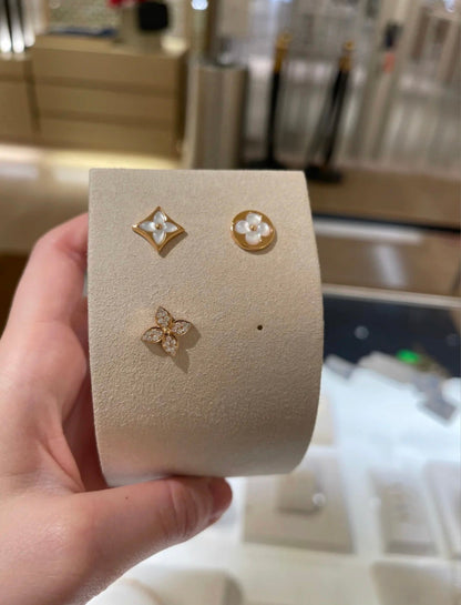 [LUXE]スターブロッサム スタッドピアス ピンクゴールド ダイヤモンド
