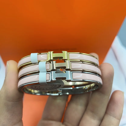 [LUXE]CLASSIC HM CLIC PINK 8MM EMAILLET ARMBAND