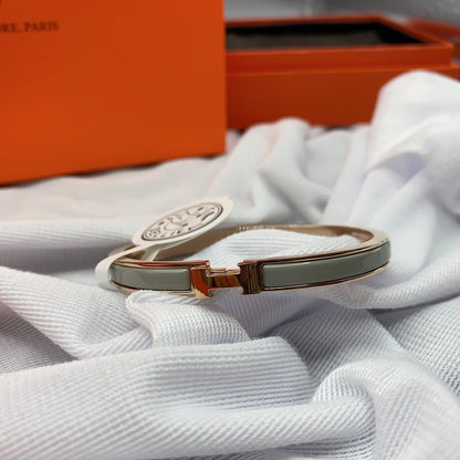 [LUXE]CLASSIC HM CLIC GRÜN 8MM EMAILLET