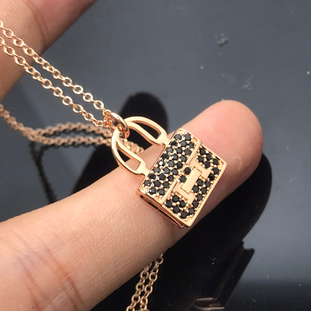 [Luxe]HM NECKLACE ARRIVAL BLACK DIAMOND