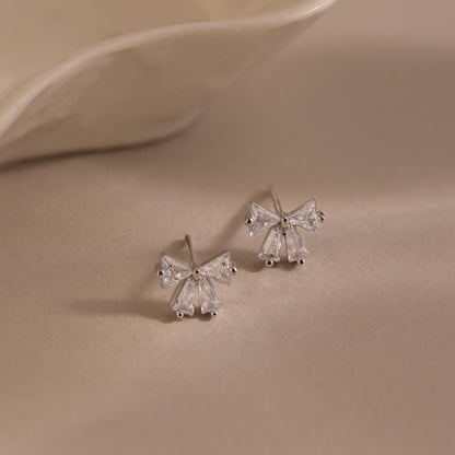 Diamant-Schleifenohrstecker
