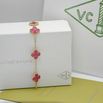 [LUXE]NEW CLOVER 5 MOTIFS PINK ENAMEL BRACELET