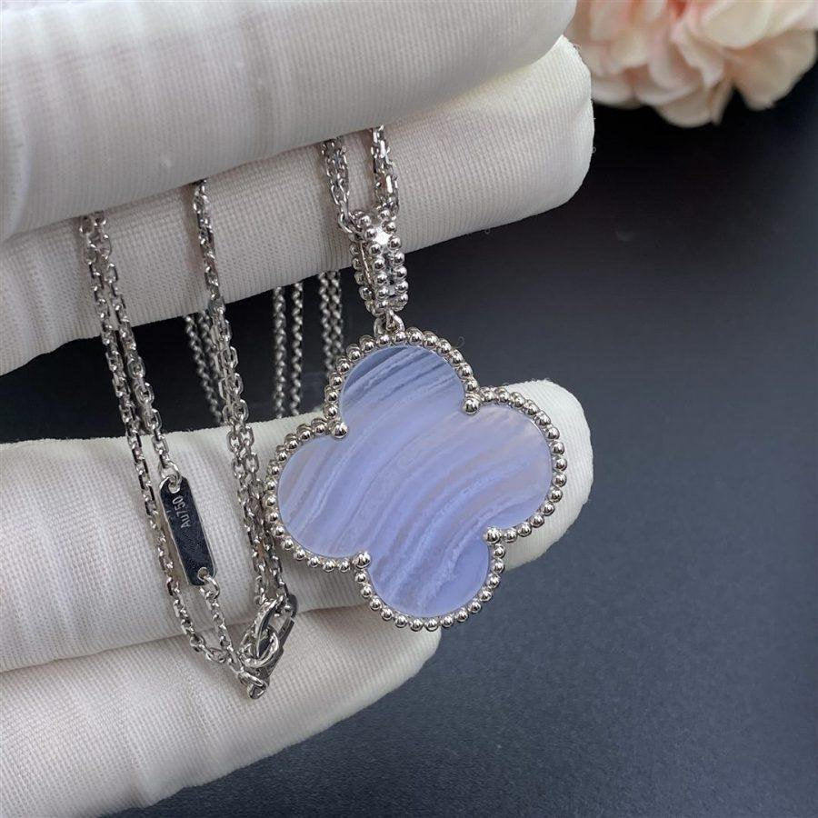 [Luxe]CLOVER SILVER CHALCEDONY BIG CLOVER NECKLACE