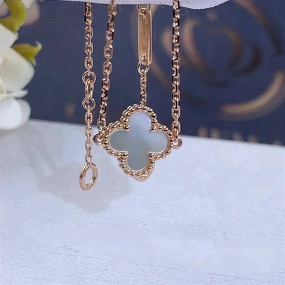 [Luxe Jewelery] Clover White Mother-of-Pearl & JUSTE Bracelet Stack Set